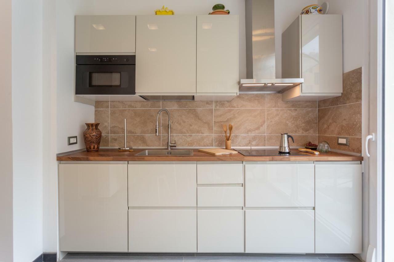 Le Stanze Di Carla! Bagno Privato, Cucina In Comune 피렌체 외부 사진